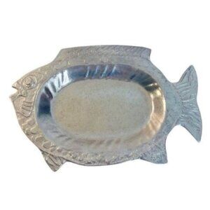 The Don Drumm Oval Fish Platter aluminum 9.5"H x 14.25"W x 1.25"D